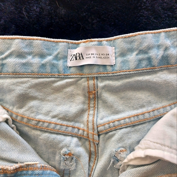 ZARA Size 2 Wide Leg High Rise Jeans 💜 - Picture 3 of 6